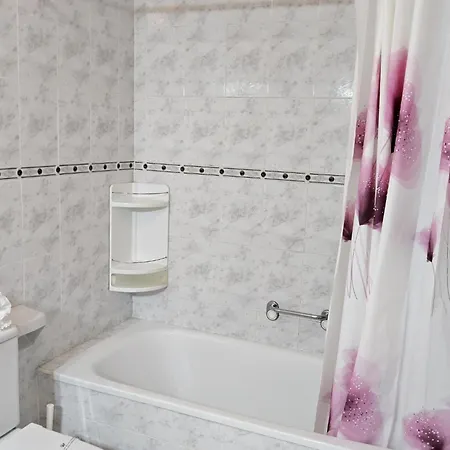 Lejlighed Celio I By Interhome