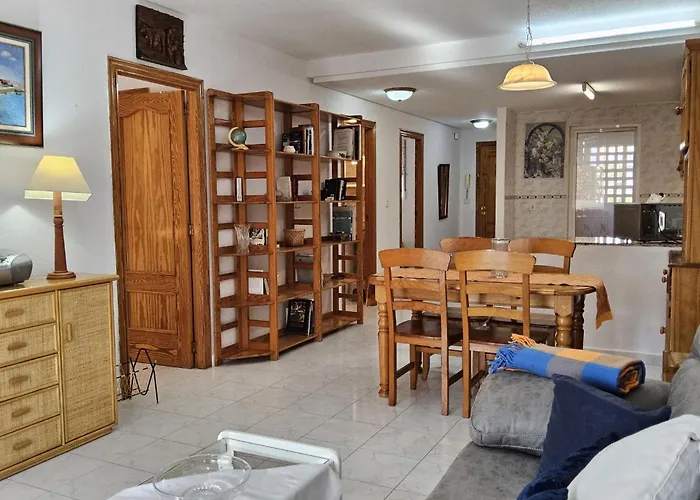 Celio I By Interhome
