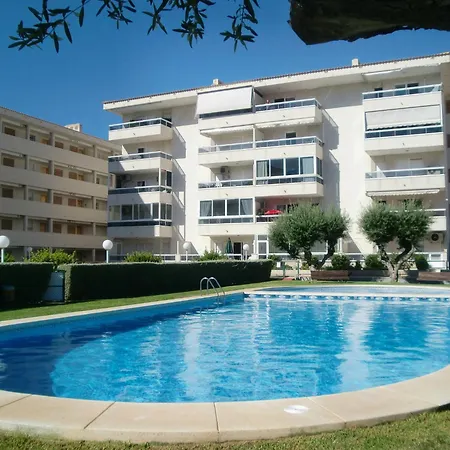 Celio I By Interhome